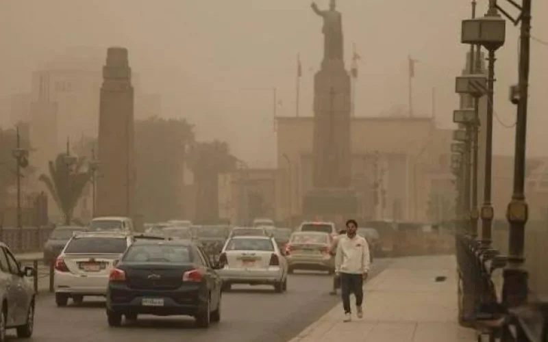 توقعات الطقس.. أمطار وانخفاض حاد بالحرارة في أول رمضان